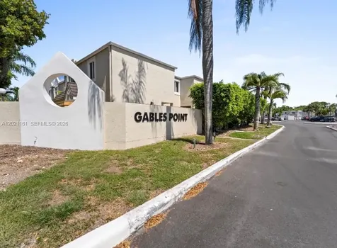 4550 SW 68th Ct Circle Miami FL 33155