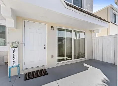 4550 SW 68th Ct Circle Miami FL 33155
