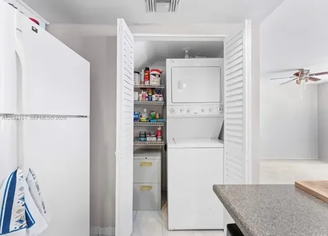 4550 SW 68th Ct Circle Miami FL 33155