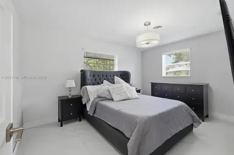 4966 SW 93rd Avenue Cooper City FL 33328