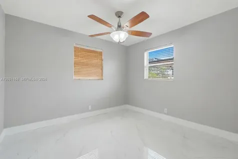 4966 SW 93rd Avenue Cooper City FL 33328