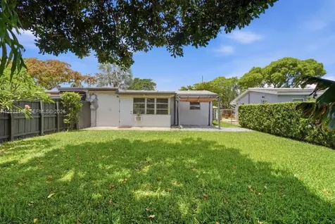 4966 SW 93rd Avenue Cooper City FL 33328
