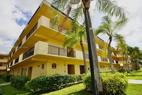 251 Berkley Road Hollywood FL 33024