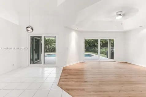 814 Heron Road Weston FL 33326