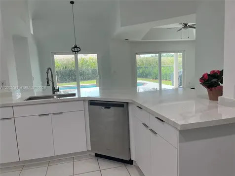 814 Heron Road Weston FL 33326