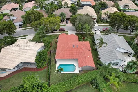 814 Heron Road Weston FL 33326