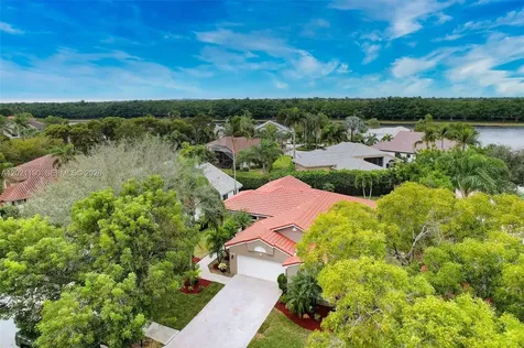 814 Heron Road Weston FL 33326