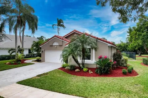 814 Heron Road Weston FL 33326