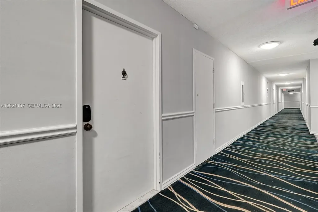 3725 S Ocean Drive Hollywood FL 33019