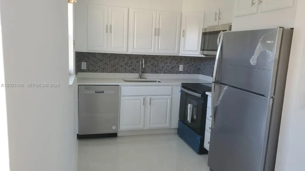 513 Brittany K Delray Beach FL 33446
