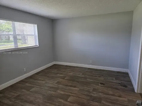 8060 N Colony Circle N Tamarac FL 33321