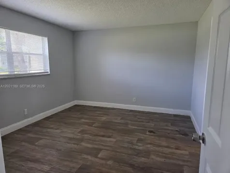 8060 N Colony Circle N Tamarac FL 33321