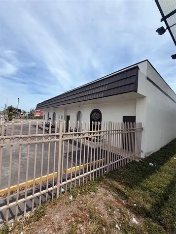 920 NW 119th Street Miami FL 33168