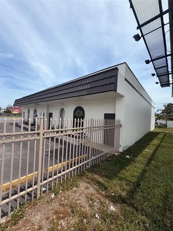 920 NW 119th Street Miami FL 33168