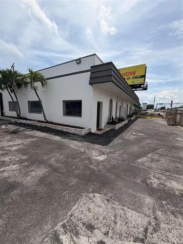 920 NW 119th Street Miami FL 33168