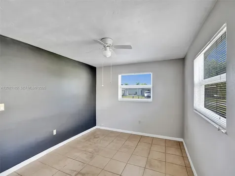 8550 NW 27th Place Sunrise FL 33322
