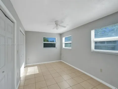 8550 NW 27th Place Sunrise FL 33322