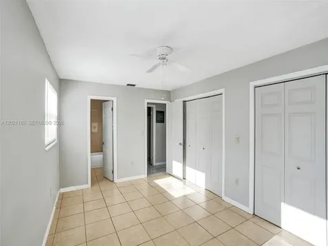 8550 NW 27th Place Sunrise FL 33322