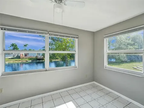 8550 NW 27th Place Sunrise FL 33322