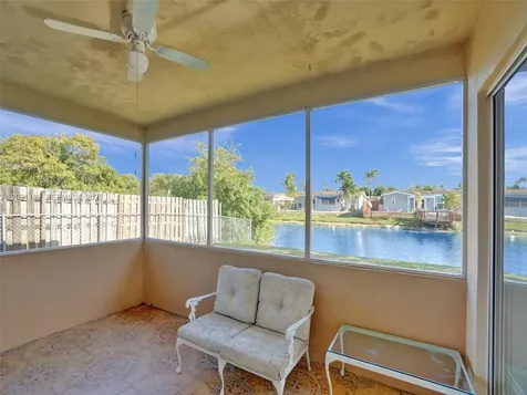 8550 NW 27th Place Sunrise FL 33322