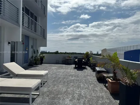 1720 Harrison Street Hollywood FL 33020