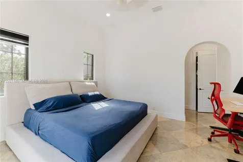 7290 Lemon Grass Drive Parkland FL 33076