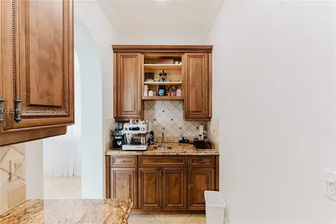 7290 Lemon Grass Drive Parkland FL 33076