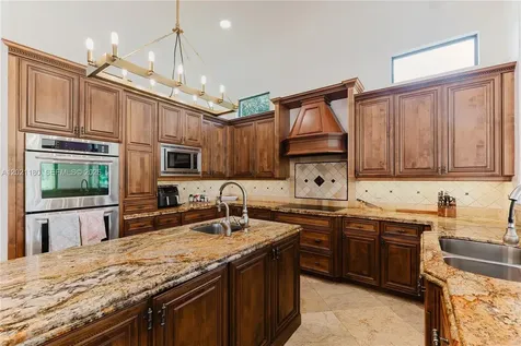 7290 Lemon Grass Drive Parkland FL 33076