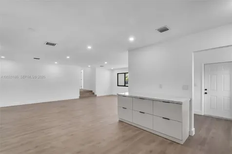 8841 NW 14th Avenue Miami FL 33147