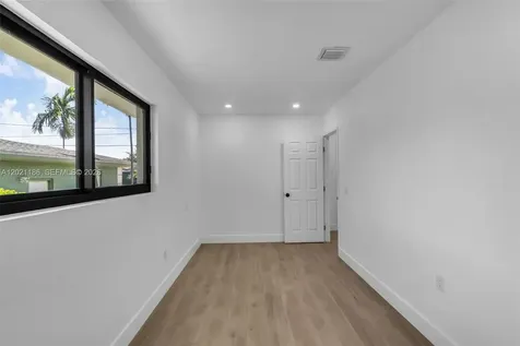 8841 NW 14th Avenue Miami FL 33147