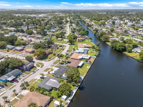 8841 NW 14th Avenue Miami FL 33147