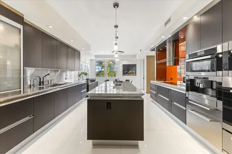 7431 Fisher Island Drive Miami Beach FL 33109
