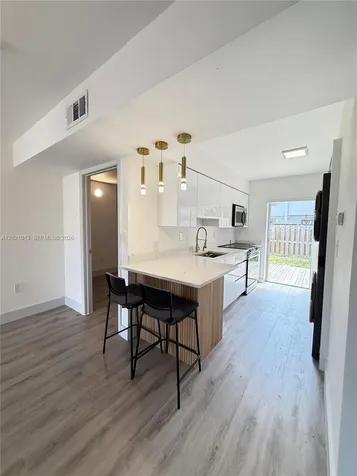 15250 SW 80th Street Miami FL 33193