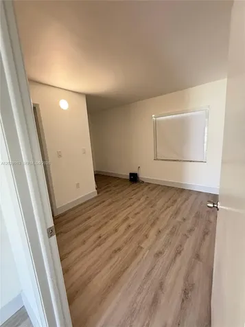 15250 SW 80th Street Miami FL 33193