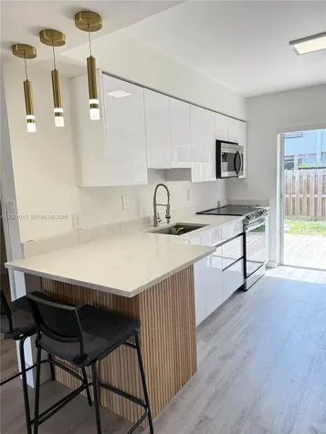15250 SW 80th Street Miami FL 33193
