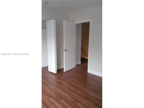 8025 NW 8th Street Miami FL 33126