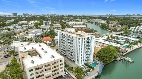 7133 Bay Drive Miami Beach FL 33141