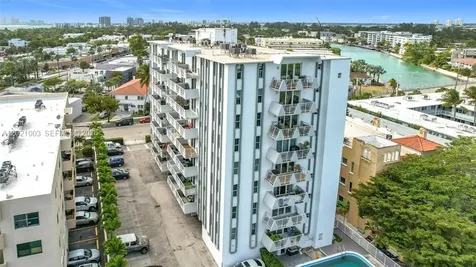 7133 Bay Drive Miami Beach FL 33141