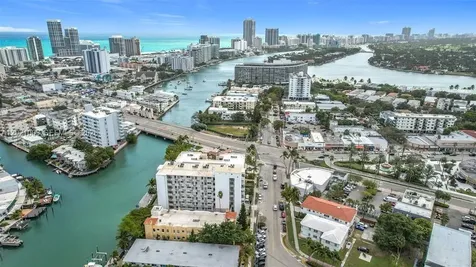 7133 Bay Drive Miami Beach FL 33141