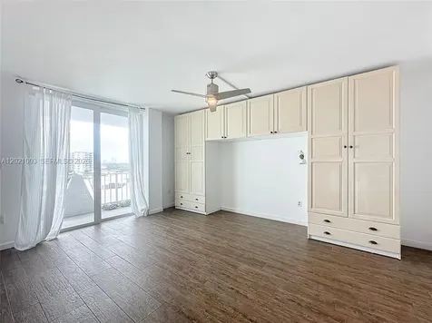 7133 Bay Drive Miami Beach FL 33141