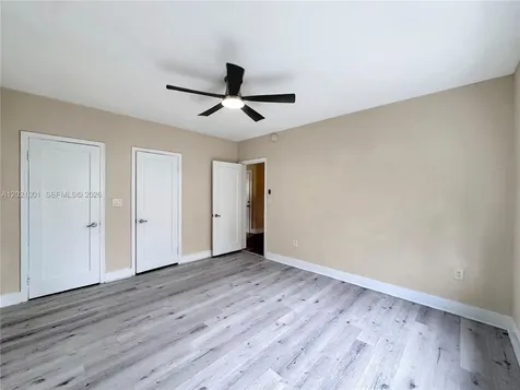 965 Bay Drive Miami Beach FL 33141