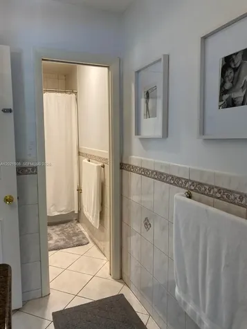 8100 SW 142nd Te Palmetto Bay FL 33158