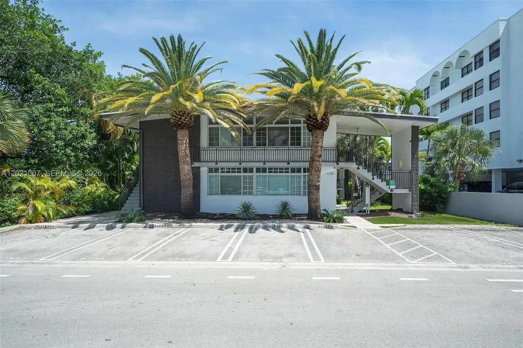 1135 92nd Street Bay Harbor Islands FL 33154