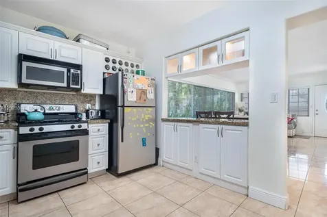 1135 92nd Street Bay Harbor Islands FL 33154