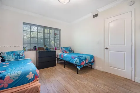 1135 92nd Street Bay Harbor Islands FL 33154