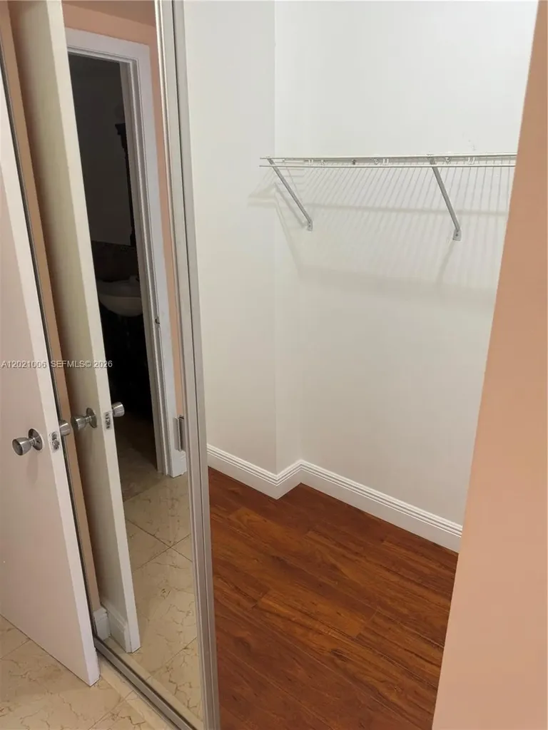 901 Hillcrest Drive Hollywood FL 33021