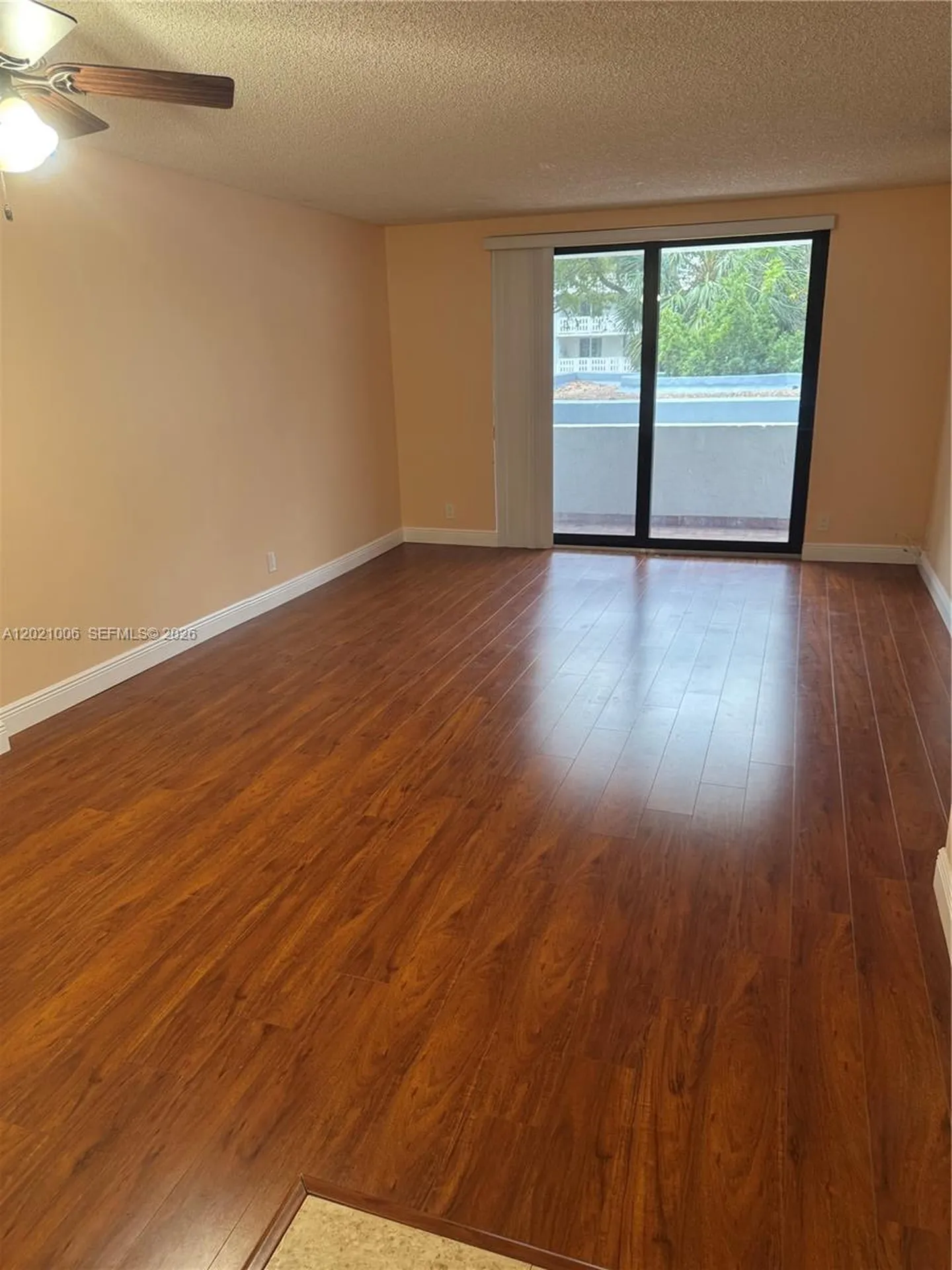 901 Hillcrest Drive Hollywood FL 33021