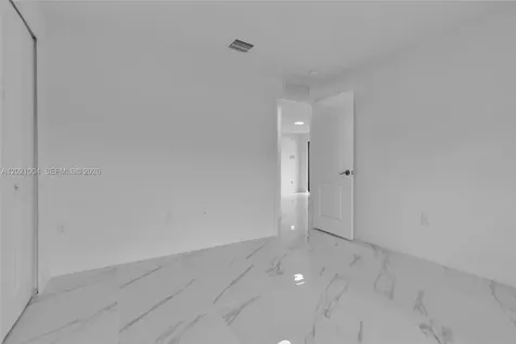 152 NW 18th Street Homestead FL 33030