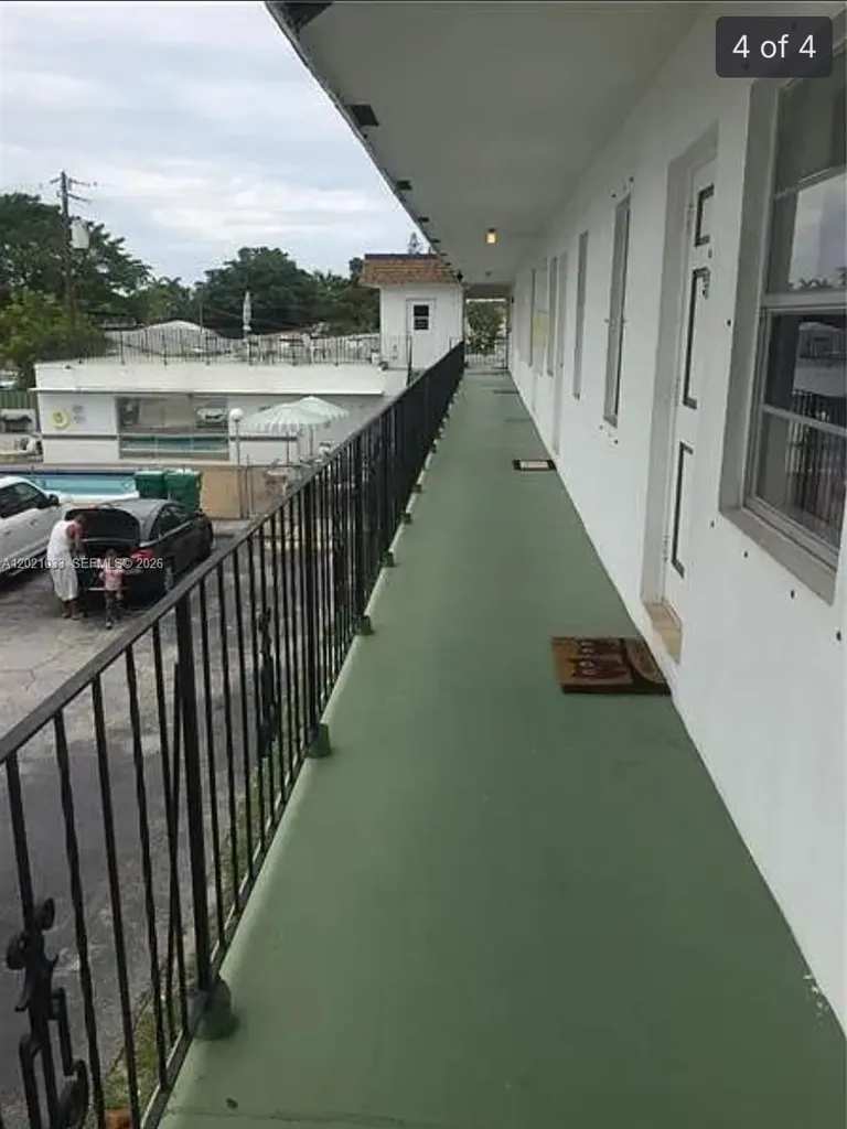 2219 Polk Street Hollywood FL 33020