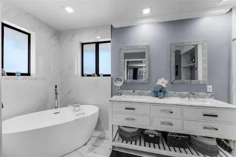 15742 SW 102nd Lane Miami FL 33196